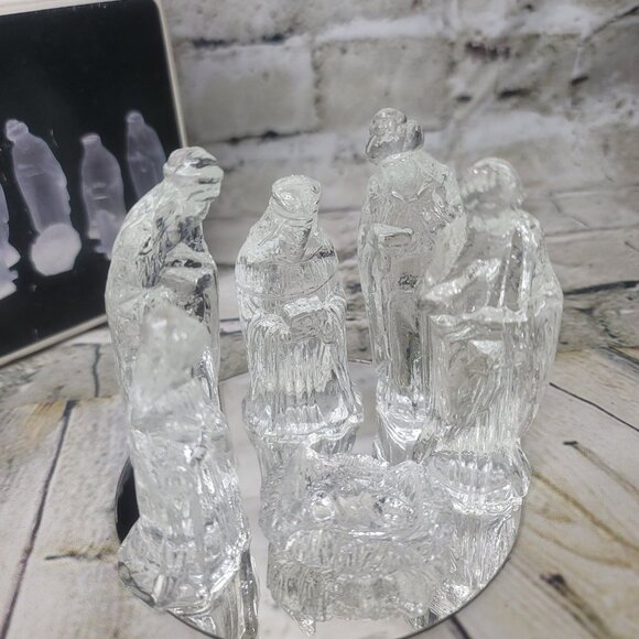 Vtg Glass Nativity Set By Gorgeous Designs Inc 6 Piece Clear With Mirror 7471 - Picture 2 of 9